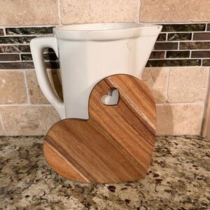 Vintage Heart-Shaped Wooden Cutting Board